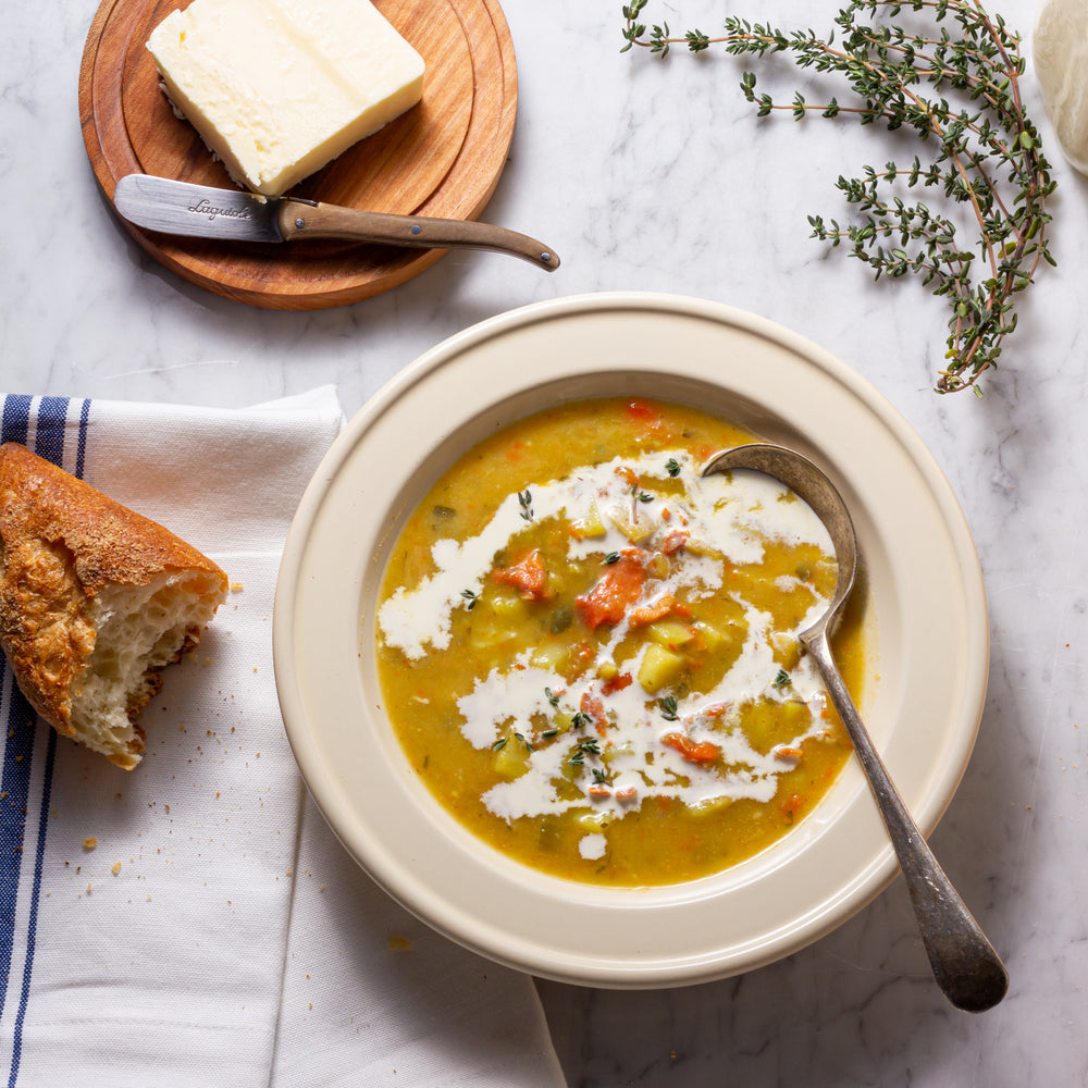 
            
                Load image into Gallery viewer, Parisien Smoked Wild Salmon Chowder
            
        
